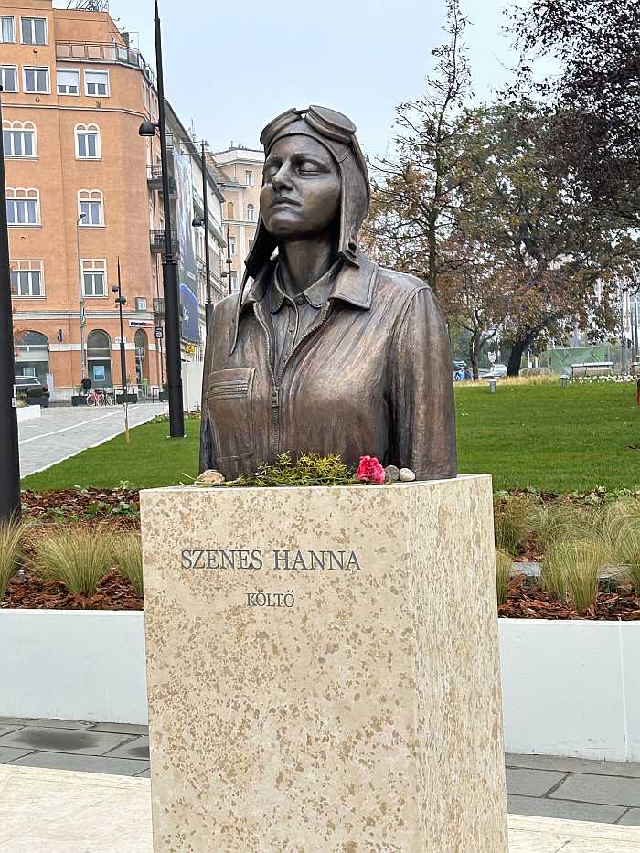 Hannah Szenes Memorial statue in Budapest, Hungary.